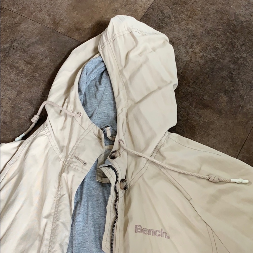Bench fall jacket - Picture 2 of 3